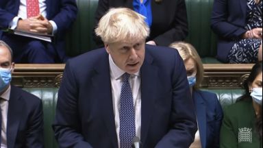 Британският премиер Борис Джонсън се извини днес че е присъствал