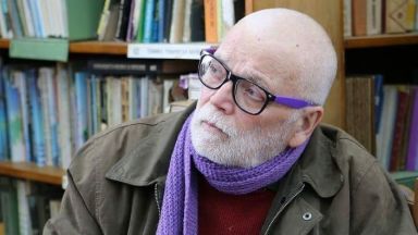 Социалният психолог акад д р Петър Иванов е роден и живее