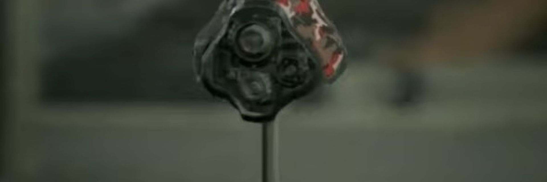 Робот настройва дрон да убие Тръмп като отмъщение за смъртта на генерал Солеймани (видео)