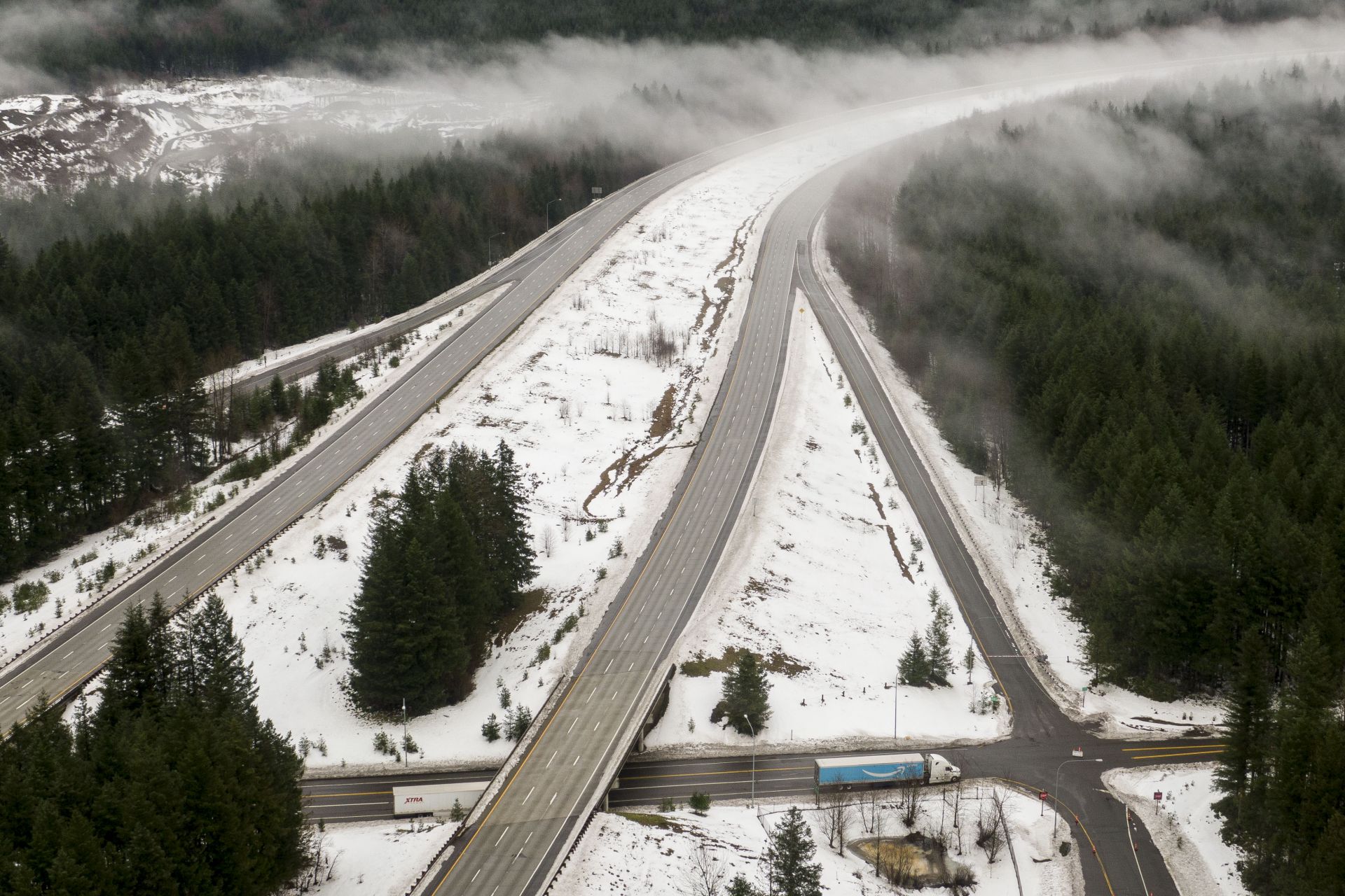 Затворени магистрали заради лошото време във Вашингтон