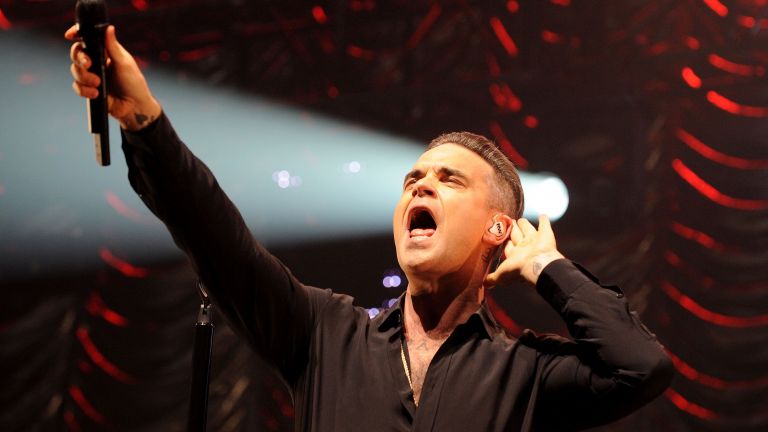 Robbie Williams is homeless