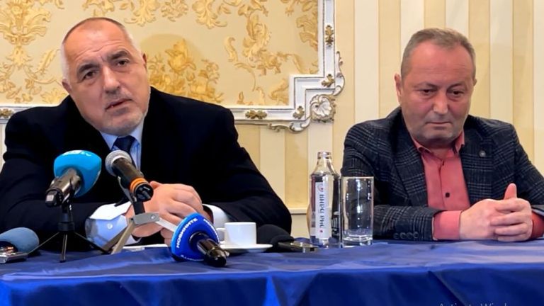 Какво мисля за мандата на Радев е трудно да се