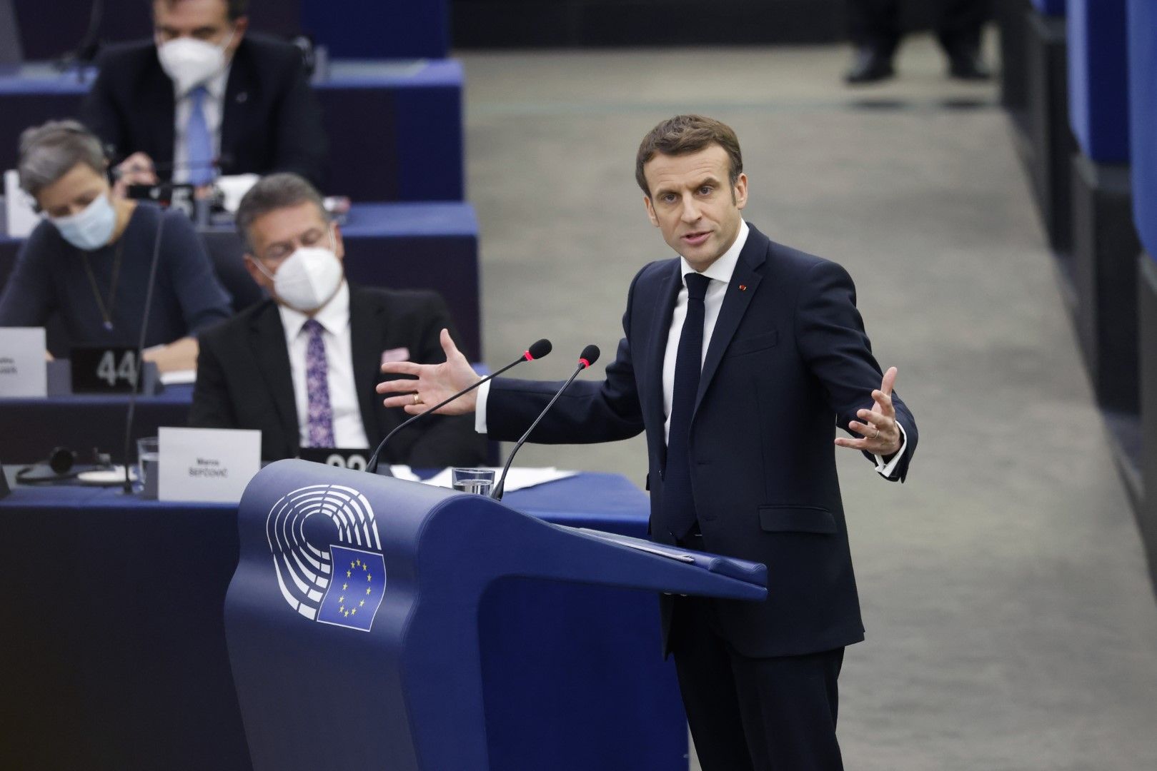 Френският президент Еманюел Макрон изнася реч в Европейския парламент в Страсбург в сряда, 19 януари 2022 г. 