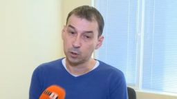 Нападнатият заради ваксина лекар разказа за побоя