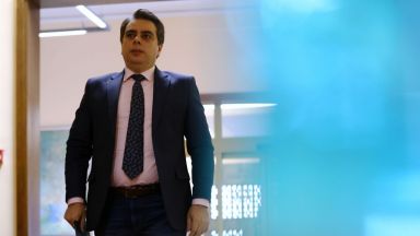 Асен Василев: Дефицитът ще трябва да бъде финансиран чрез дълг