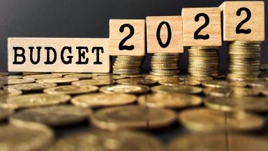 Алфа Рисърч: Бюджет 2022 - между "гръцки сценарий" и "край на политиката бедни завинаги" 