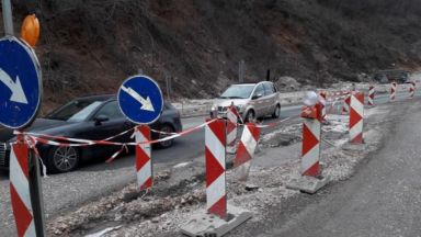 Множество нередности са констатирани след проверка която касае знаците маркировката