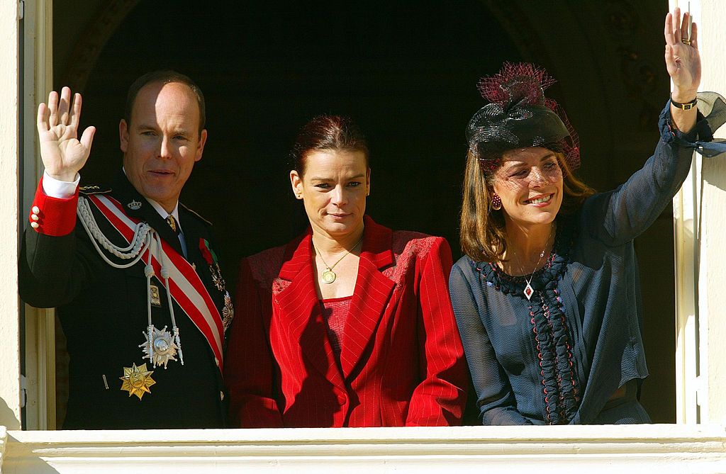 Принц Албер с двете си сестри - принцесите Стефани и Каролина
