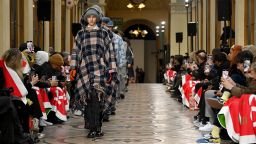 Ниго представи първата си колекция за "Kenzo" по време на Седмицата на модата в Париж