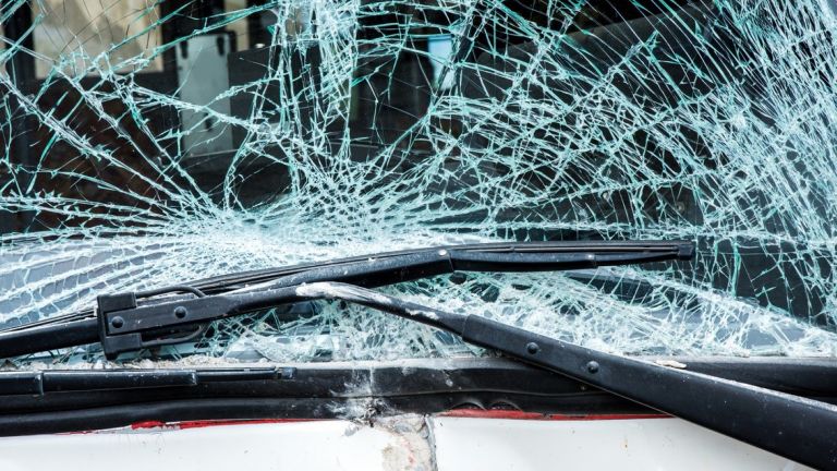 Девет души загубиха живота си във верижна катастрофа в Лас