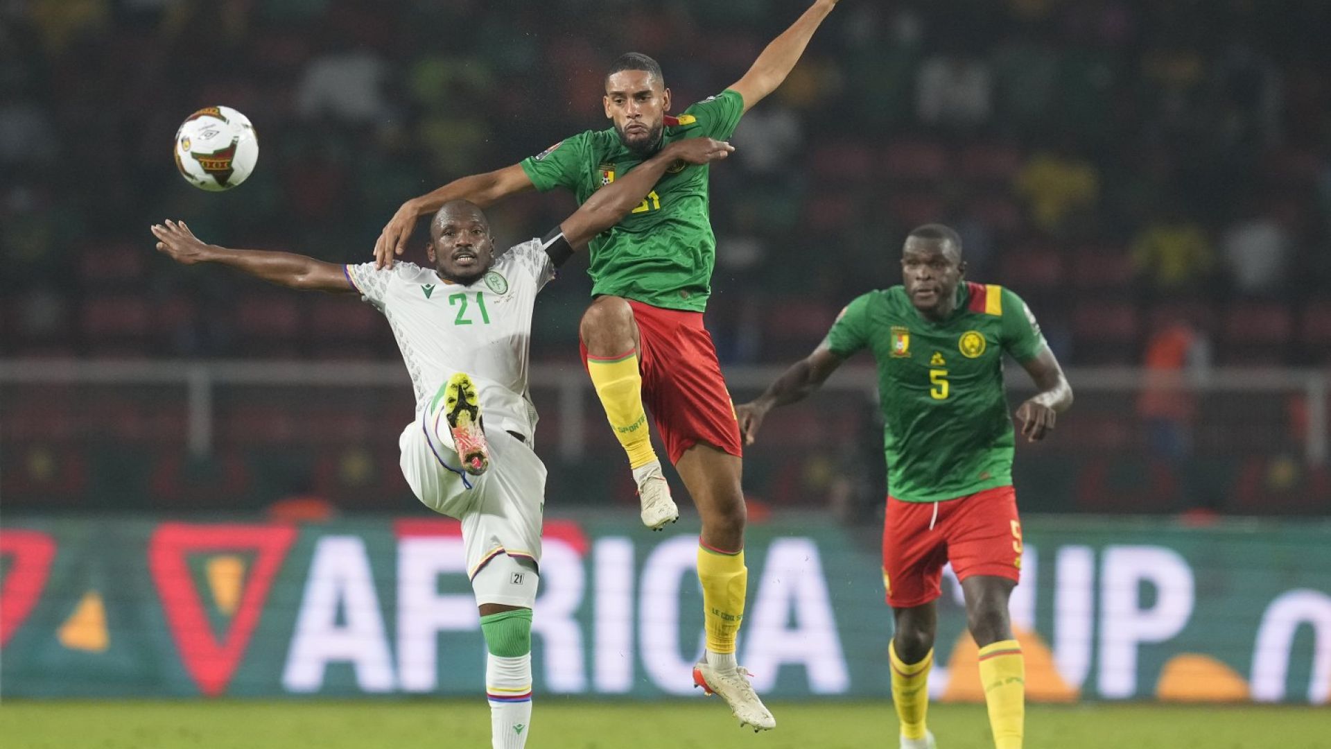 Коморските острови загубиха без вратар, но спечелиха сърцата на феновете