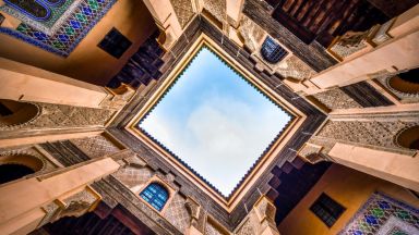 Саудитска Арабия превръща исторически дворци в луксозни хотели