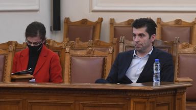 В момента се анализират различни сценарии за компенсиране на енергийна