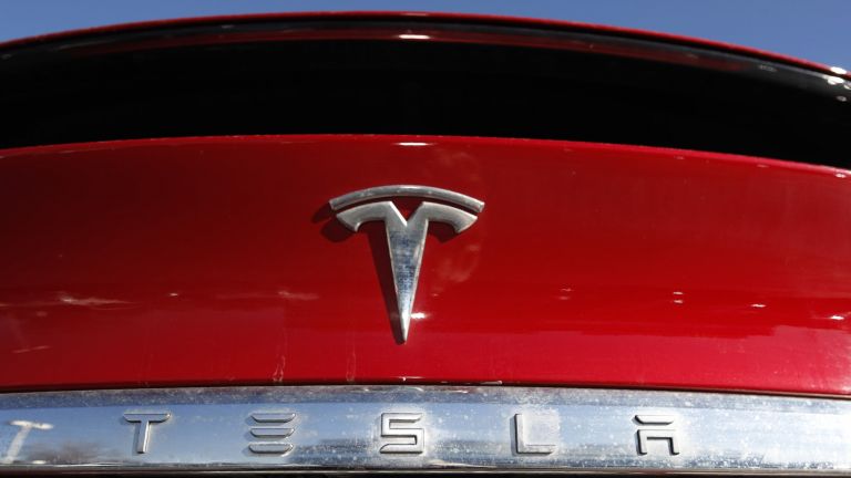 Tesla представя първите си електромобили Model Y, произведени в Германия 