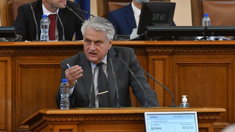 ДПС и Бойко Рашков си размениха остри реплики по време