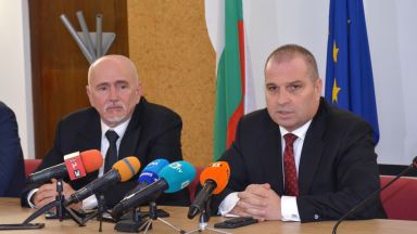 Най късно до месец юни ще заработи фериботна линия Русе Гюргево Тя