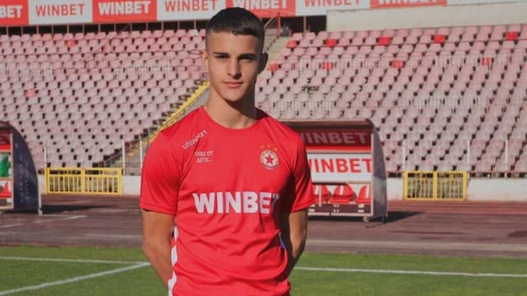 В последните часове на трансферния прозорец: Локо (Пловдив) взе талант на ЦСКА