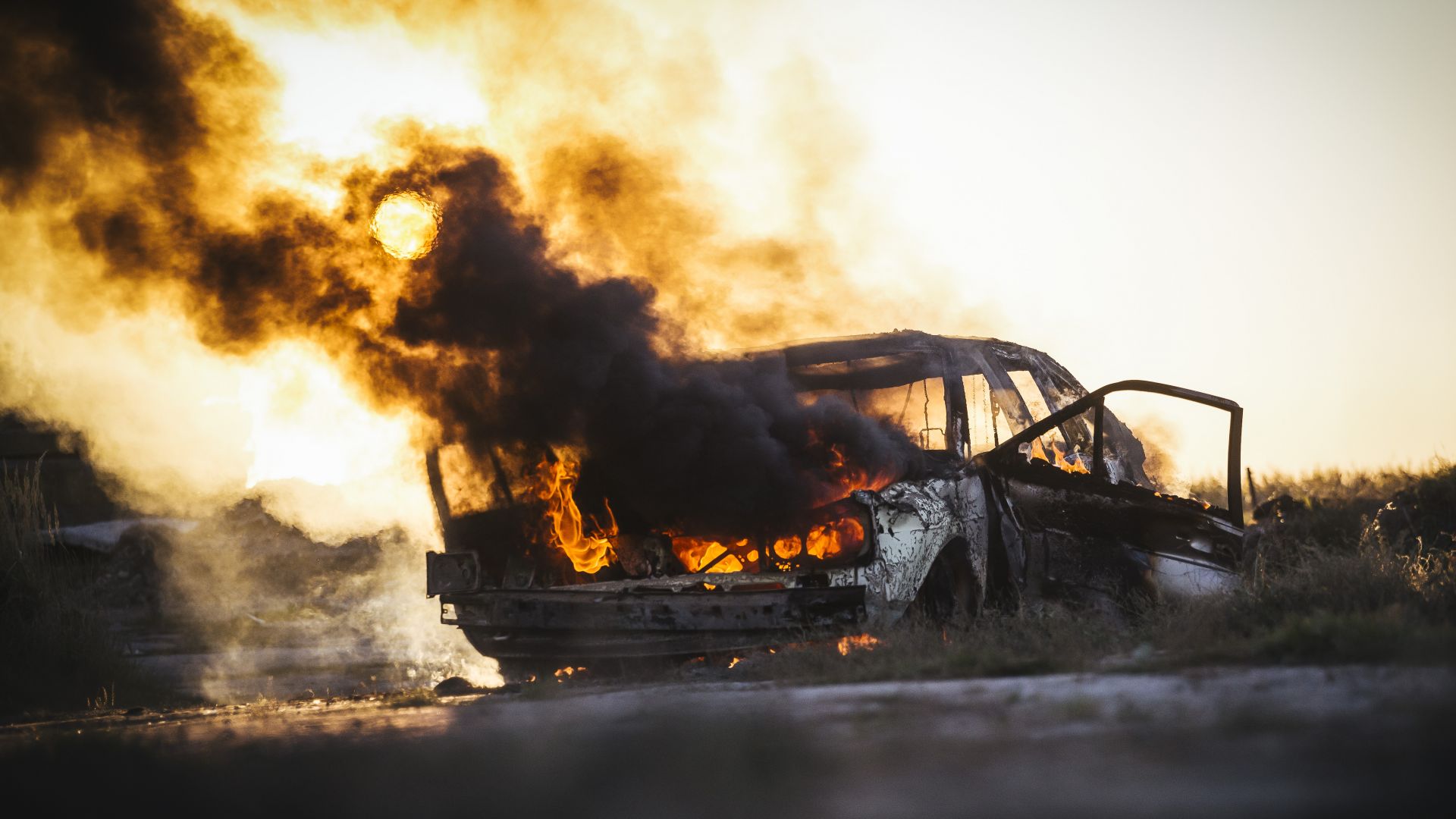 Тежка катастрофа със запалени коли и жертва затвори част от АМ "Тракия"