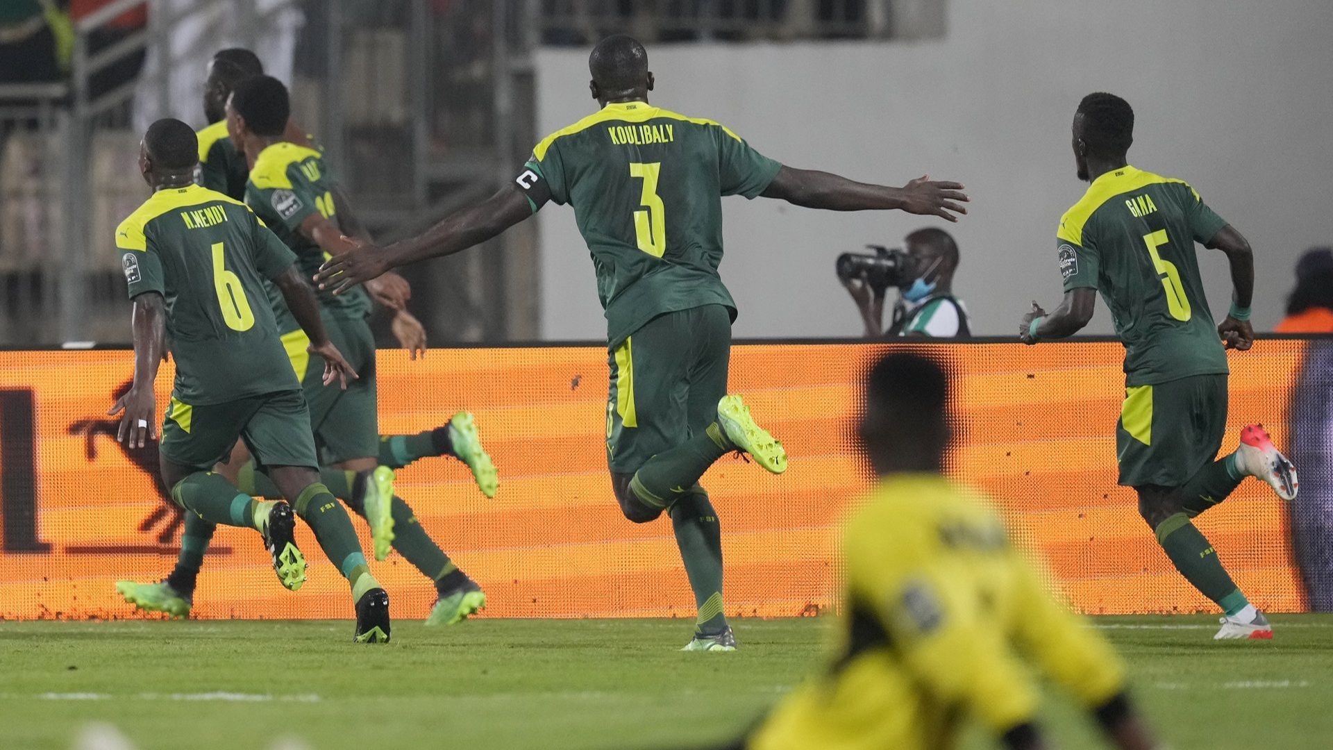 Сенегал най-сетне допусна гол, но полетя към полуфиналите в Африка