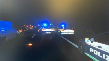 61 годишен е българинът който блъсна с джипа си колата на