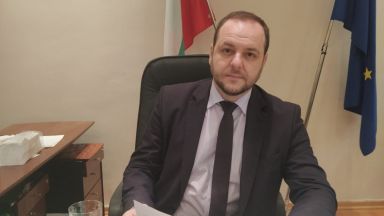 Подпорната стена на плаж Алепу може да не бъде съборена