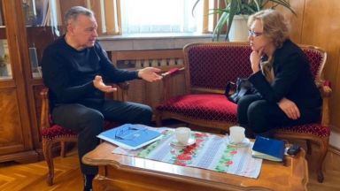 Русия воюва с нас от 2014 г Украйна е независима суверенна