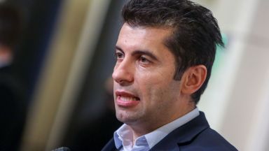 Всяка седмица събирам и ДАНС и Бойко Рашков и им