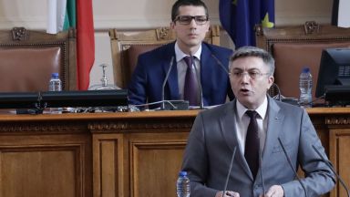 Скандал в парламента заради българския списък по закона "Магнитски"