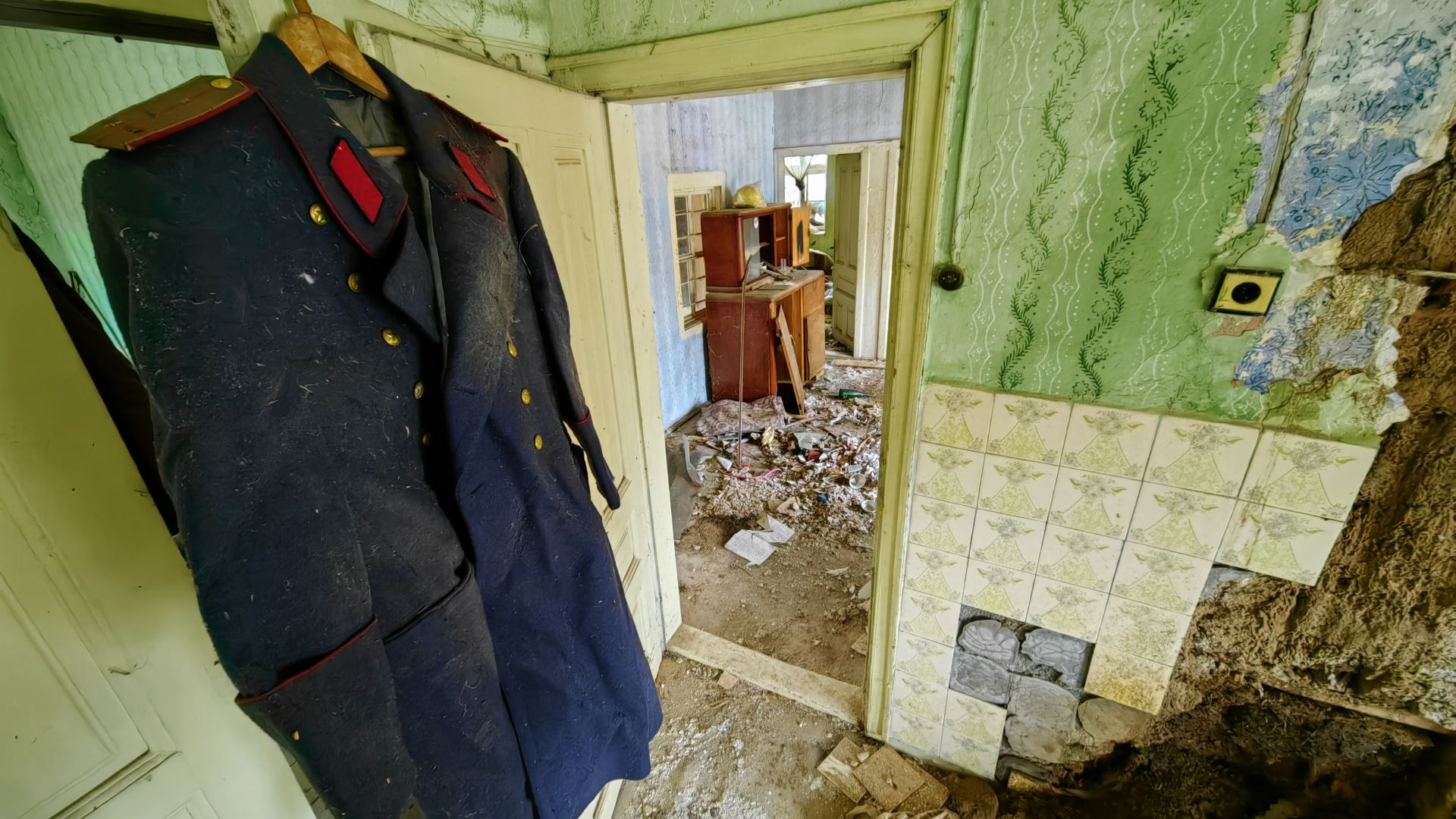  Изоставените къщи на село Бисер пазят жива историята на селото 