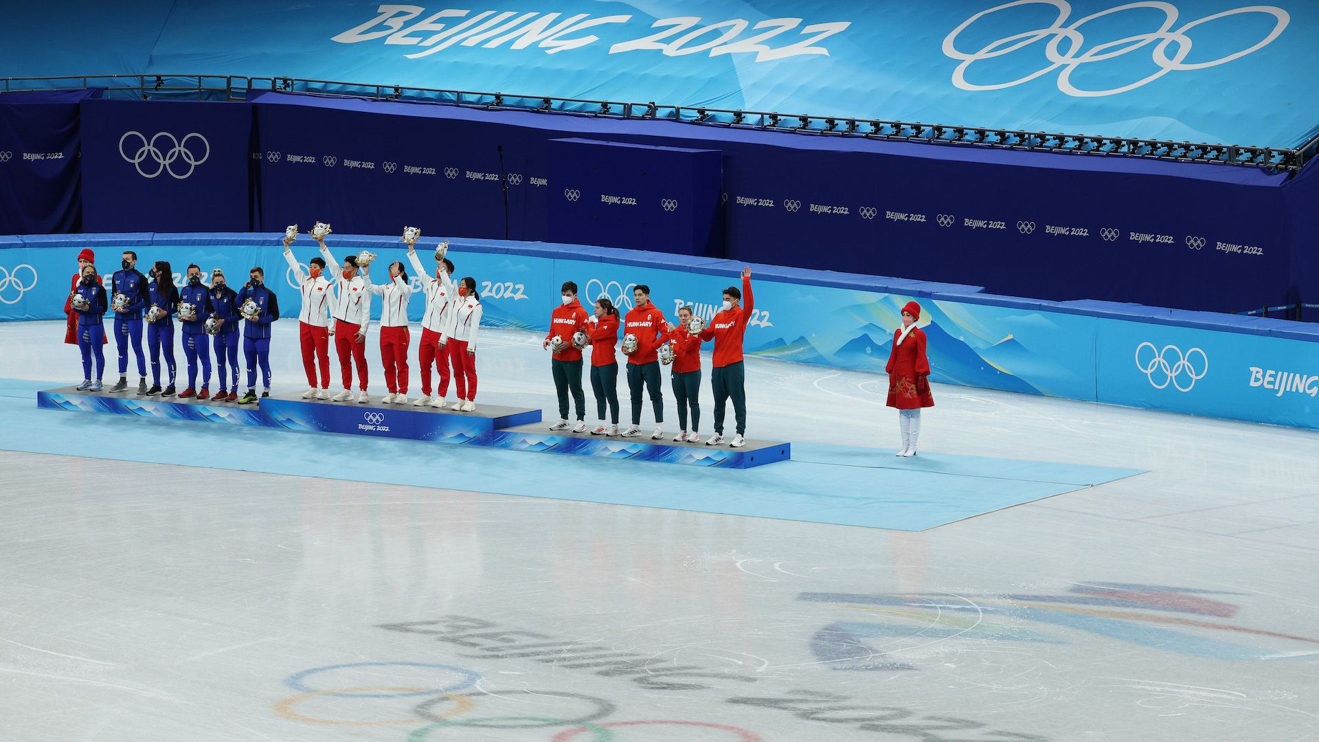 Всички медалисти от първия ден на Олимпиадата в Пекин