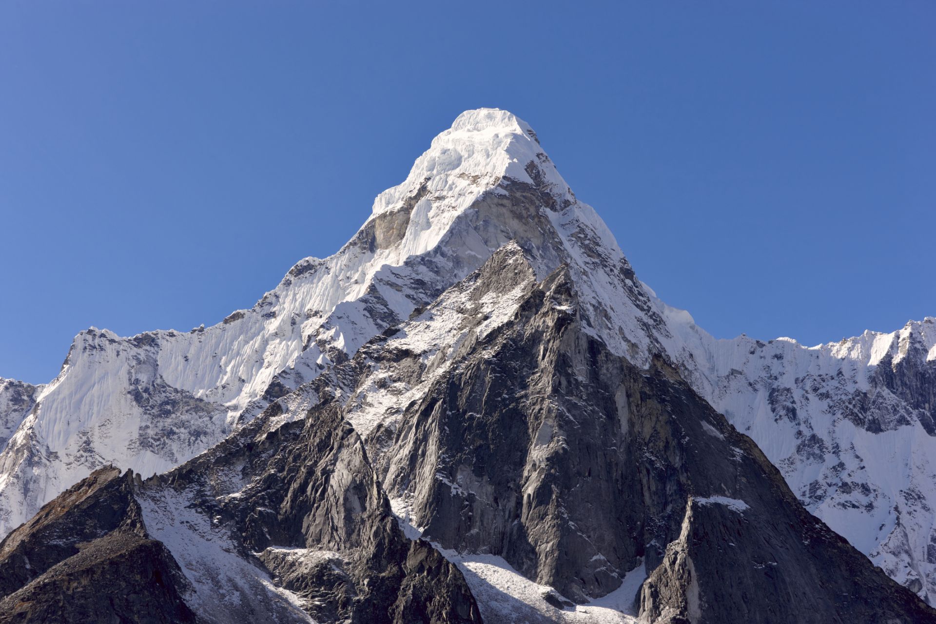 Ледниците на Еверест се топят с безпрецедентна скорост