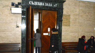 Окръжният съд в Русе остави за постоянно в ареста двамата