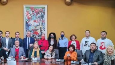 Напрежение и размяна на реплики на висок глас белязаха заседанието