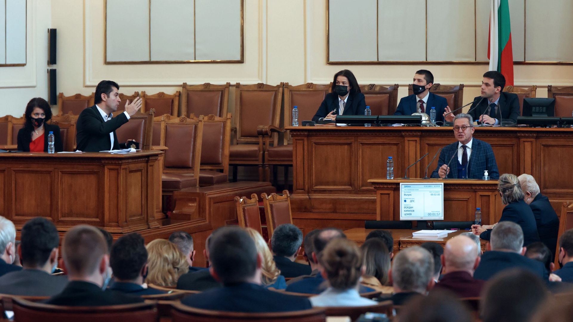 Съд и прокуратура ще разрешават сблъсъка на ДПС с управляващите и Иво Прокопиев