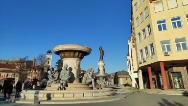 68 9 от респондентите в последния засега сондаж по темата от