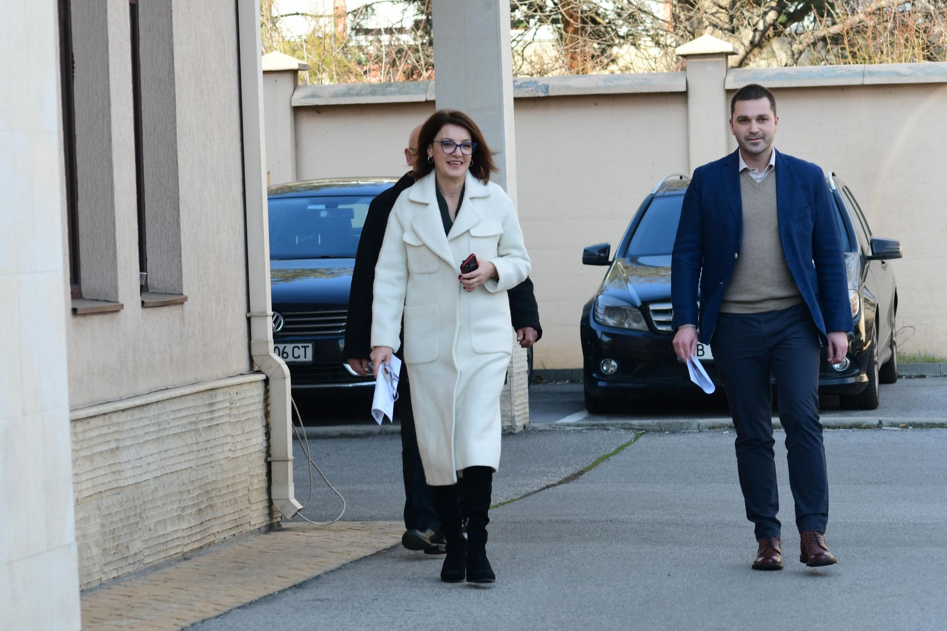 Валентина Маджарова и Христо Кръстев излизат пред журналисти