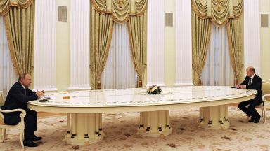 Повече от 3 часа продължи разговорът между Владимир Путин и