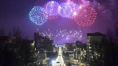 Северна Корея празнува 80 години от рождението на бившия си