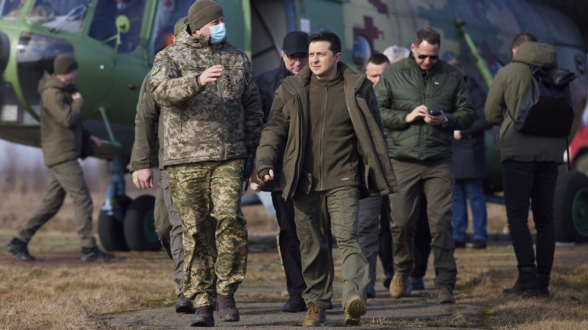 Зеленски обяви броя на загиналите защитници на страната и нарече себе си "цел номер едно на врага" 