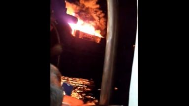 Около 100 българи е имало на ферибота, който се запали в Йонийско море (видео)
