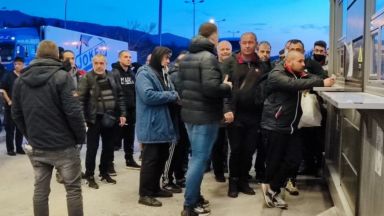 30 от българските шофьори които са били на ферибота Юрофери