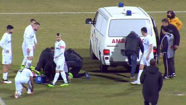 Линейката на частния медицински център чиято врата не се отвори