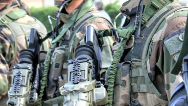 Съдебната процедура срещу четирима военни от френската армия действащи под