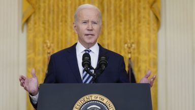 Президентът Джо Байдън заяви че американците не трябва да се