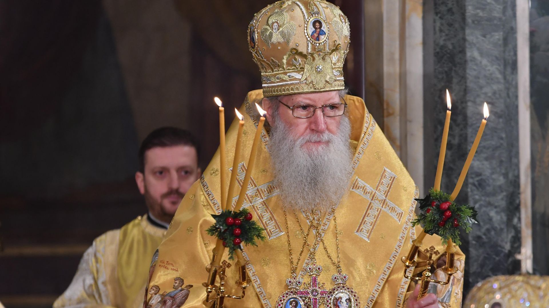 Патриарх Неофит: Нека разтворим сърцата си за нашите страдащи братя от Украйна 