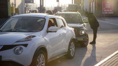 Два автобуса с български граждани евакуирани от Одеса Украйна вече