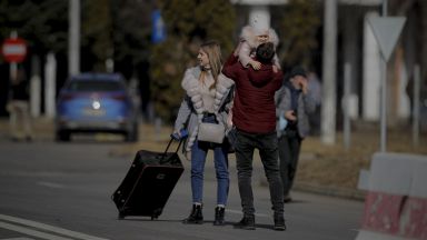 Общо 19 000 украинци са влезли в Румъния през шестте