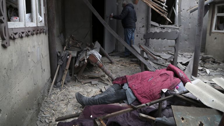 Руските сили са обкръжили два града в Североизточна Украйна -