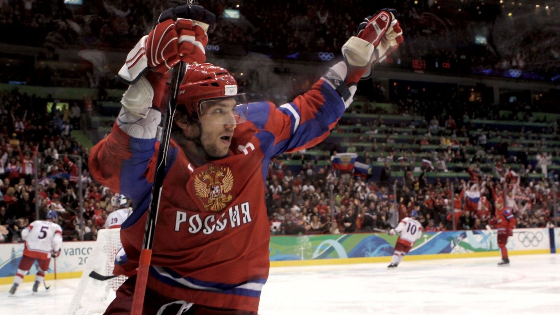 Руският ас на хокея призова да спрат бойните действия, но отказа да критикува Путин