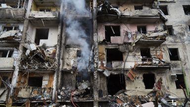 Руснаците обстрелваха Харков с ракети Град Това съобщи в понеделник съветникът на